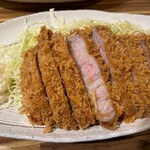 とんかつ 大倉 - 柔らかくジューシーながら、後味さっぱり！