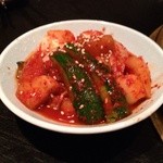 焼き肉膳 らく - キムチ辛さちょうどよく食べやすい！おかわり自由らしいですコースは