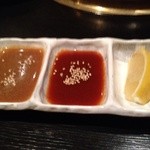 焼き肉膳 らく - タレ