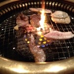 焼き肉膳 らく - 脂がのってる火の臨場感！