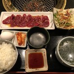 Yakiniku Sumibitei - 国産赤身ロース定食　1000円