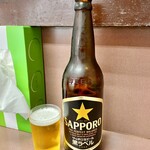 宝来 - 瓶ビール。900円。