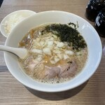 コッテリの塩らー麺専門店 MANNISH - 