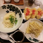 讃岐うどん 本格手打 てつ家 - ぶっかけ&ごぼう天&とり天