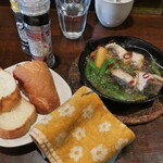 あひーじょバル＆ごはん 山ぶどう - ・「日替わりアヒージョ(¥1200)」