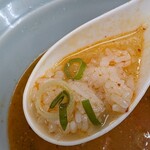 味心 - スープに米を浸しながら