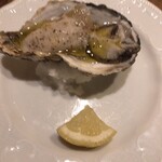 地中海食堂Oliva - 兵庫県産牡蠣