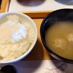 食べるお宿 浜の湯 - 釜炊きご飯と肉団子の味噌汁
