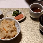 食べるお宿 浜の湯 - 鶏そぼろ釜飯