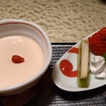 食べるお宿 浜の湯 - 桜プリン