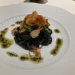 リストランテ イ・ルンガ - イカスミのタリオリーニ