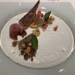 リストランテ イ・ルンガ - ヘーゼルナッツのムースと苺のジェラート