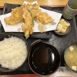 Tempura Yuusaku - 天ぷら御飯970円