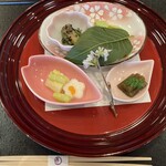 料亭 天王殿 - 前菜　桜も