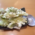 そば哲 - ふきのとうのてんぷら650円