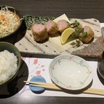 とんかつ食房 厚○ - 