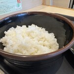 松乃家 - ご飯は美味しい炊きあがり。