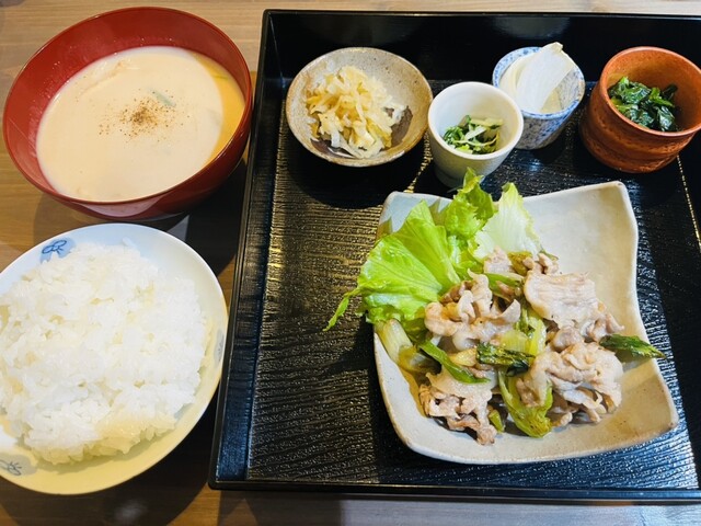 Yasai Ooime Tsune no Gohan Toiro