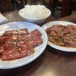 焼肉 食堂苑 - 中カルビ(左)¥1,700-(税込)とロース(右)¥1,050-(税込)