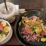 アイランド・ヴィンテージ・コーヒー - LUNCH Set Cとアサイボウル