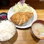 Tonkatsu Aoki - ロースかつ定食 1,200円