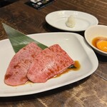 焼肉牛印 京橋エドグラン店 - 特選ロースの焼きすき