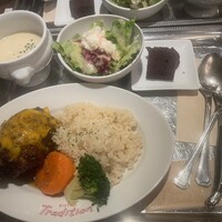 トラディシオン 日本橋 - 