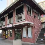 Goofy Cafe & Dine - 外観