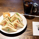CAZAN珈琲店 - BLTEサンド＆炭焼アイスコーヒー