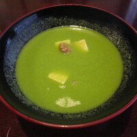 土佐料理 祢保希 銀座店 - 吸物：季節の摺り流し