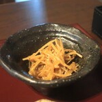 銀座三代目 うな子 - ごぼうの煮物 山椒風味