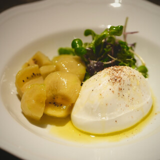 Takeshima's buffalo mozzarella and seasonal fruits