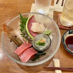 Oishii Sushi Sapporo Towa - お刺身！キレイな盛り付け