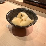 すし 良月 - ガリ