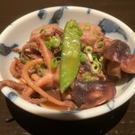 Izakaya Rokudo - 耳烏賊と里芋の煮物