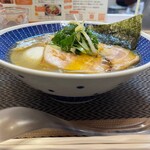 らぁ麺 桃の屋 - MOMONOYA SET(あっさり塩味玉らぁ麺＋ミニチャーシュー丼)
