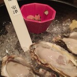 Setsugetsuka - 兵庫県の室津産生牡蠣〜食べていないけど、主人と次男はめちゃ美味しそうに食べていたよ。(^_-)