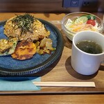 COTE CAFE - ビビンバ風炊き込みご飯と二種のチヂミ、サラダ、スープ付き