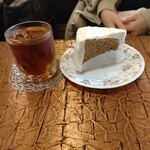 カフェ・ナポリ - 紅茶のシフォンケーキ セット！