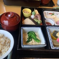 京懐石とゆば料理 松山閣 JR京都伊勢丹店 - 