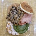 坂角総本舗 - 料理写真:八樂(小袋 129円)