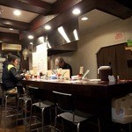 Ramen Soyokaze - カウンター席のみの店内