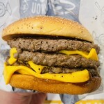 McDonald's - サムライマック 炙り醤油風 トリプル肉厚ビーフ01