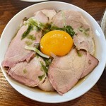 Ramen FeeL - ライスで即席焼豚丼