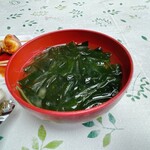 杉原功商店 - サービスのわかめ味噌汁