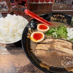 らーめん 小僧 - 2404_らーめん 小僧_小僧スペシャル@1,150円、白飯(大)＠200円