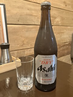 Kyanpu Meshi Sakaba En - 瓶ビール　アサヒ
