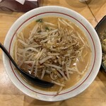 Taiwan Ramen Eraku - チャーハンセット(台湾ラーメン) 1,230円