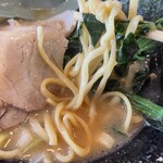 横浜家系ラーメン 鶴乃家 - 