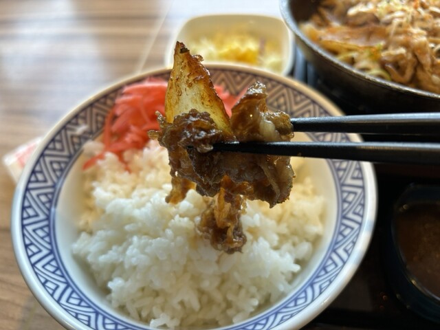 吉野家 旭川豊岡店 - 旭川四条（牛丼）の写真